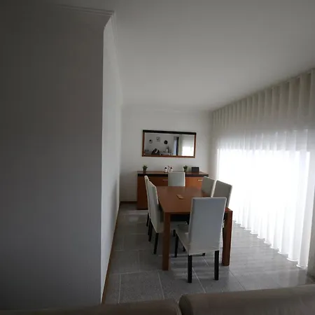 Ocean's View Apartment *